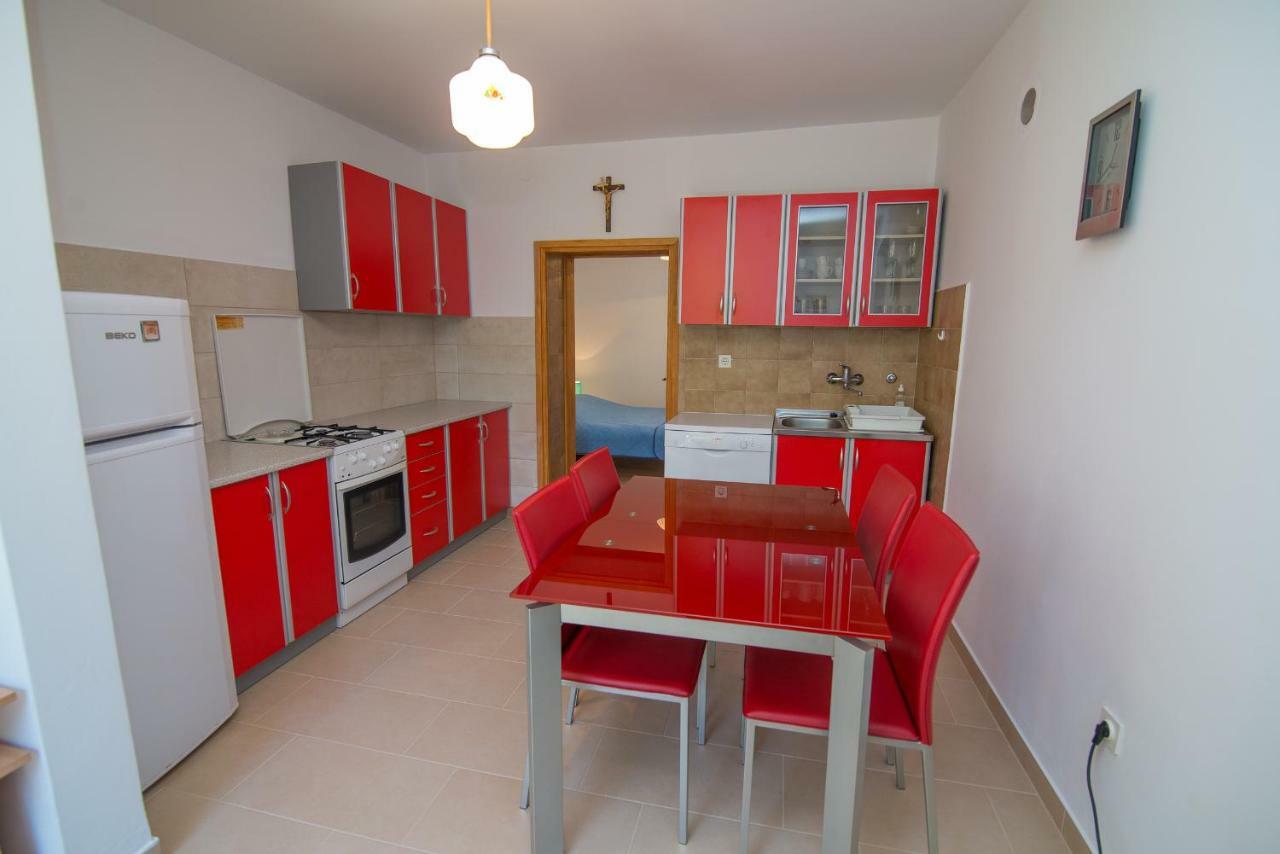 Andjelka B4-Blue Apartment Mali Losinj Exterior photo