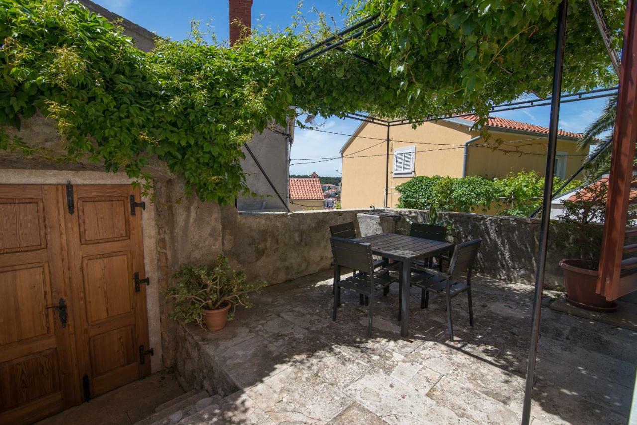 Andjelka B4-Blue Apartment Mali Losinj Exterior photo